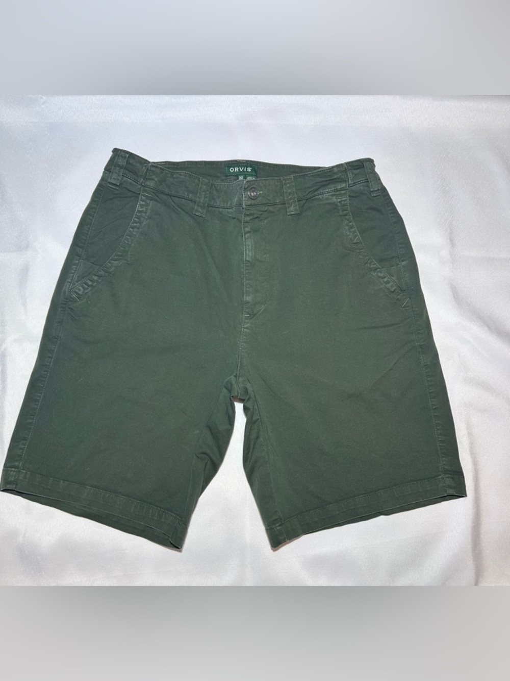 Orvis Men's Olive Green Flat-Front Cotton Shorts Sz 32